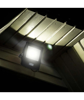 Projektor LED V-TAC 30W SAMSUNG CHIP Czujnik Ruchu Czarny Przewód 1M VT-138S-1 4000K 2340lm 5 Lat Gwarancji